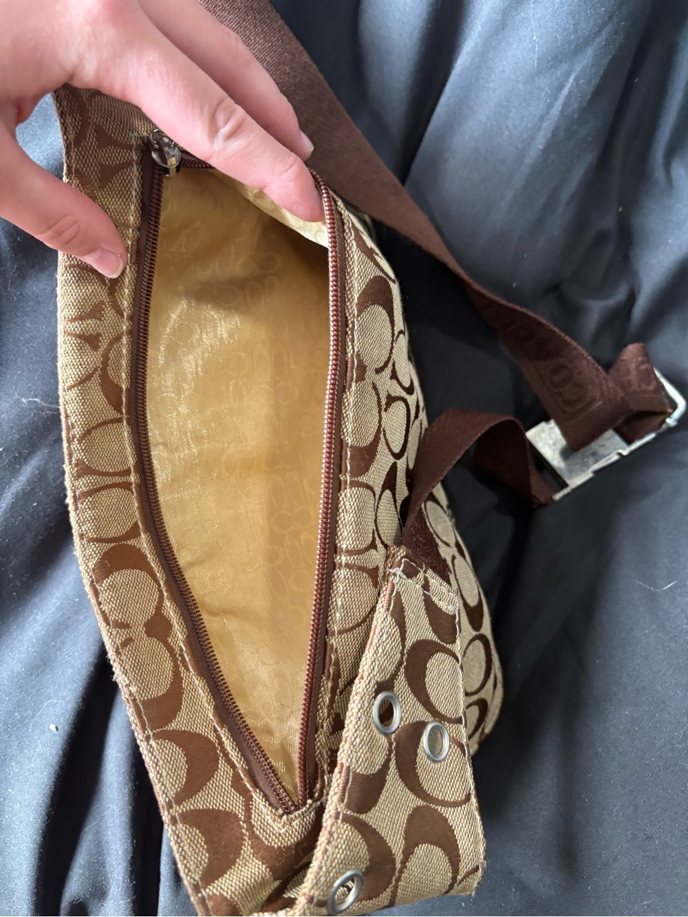 Vintage coach Fanny pack - Picture 5 of 6